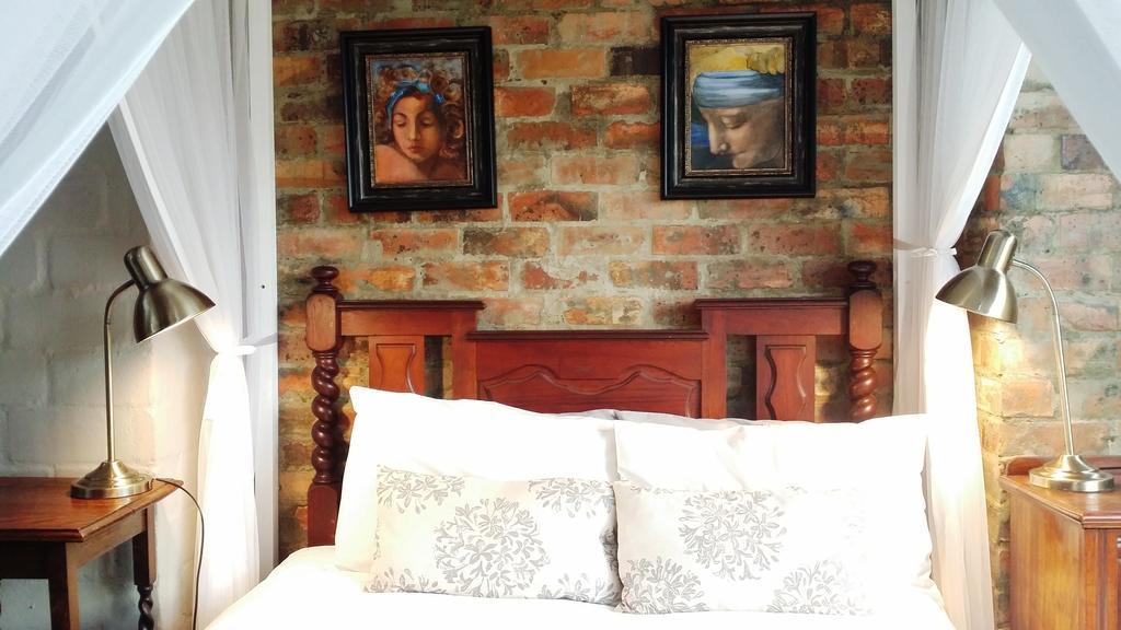הרמנוס Hornbill House Self Catering Accommodation חדר תמונה