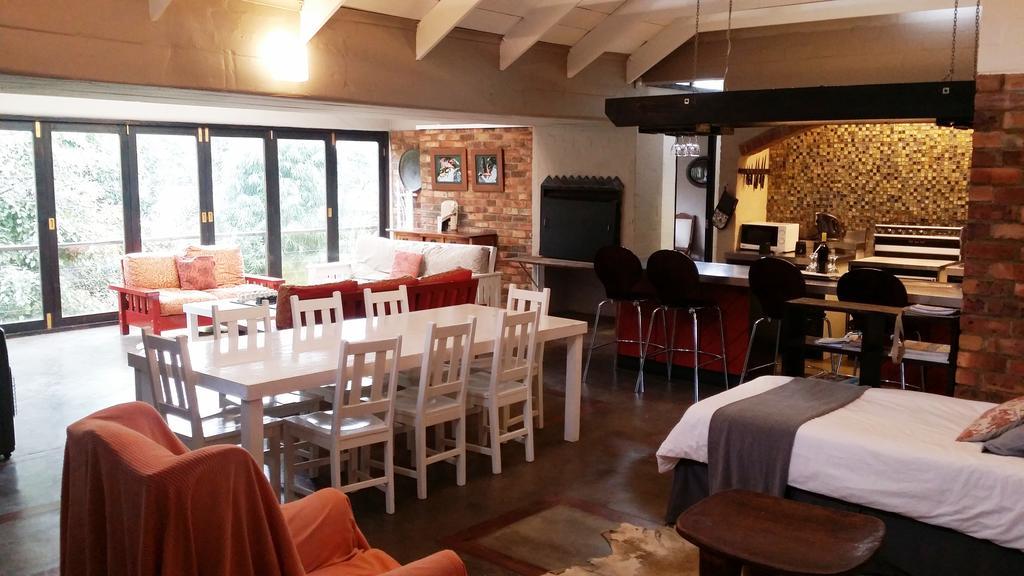 הרמנוס Hornbill House Self Catering Accommodation חדר תמונה