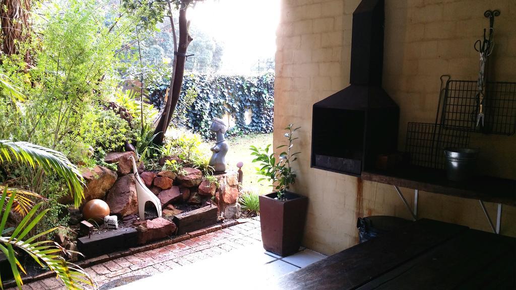 הרמנוס Hornbill House Self Catering Accommodation מראה חיצוני תמונה