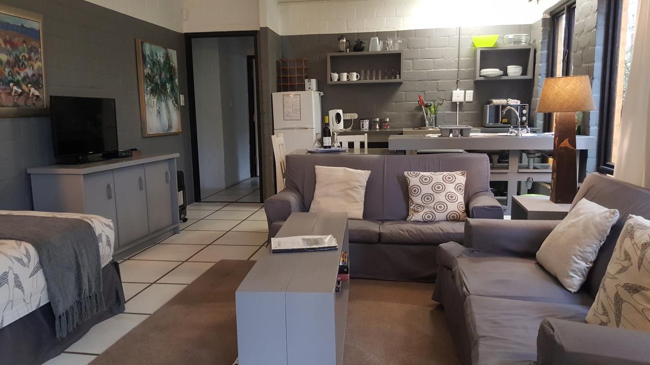 הרמנוס Hornbill House Self Catering Accommodation מראה חיצוני תמונה