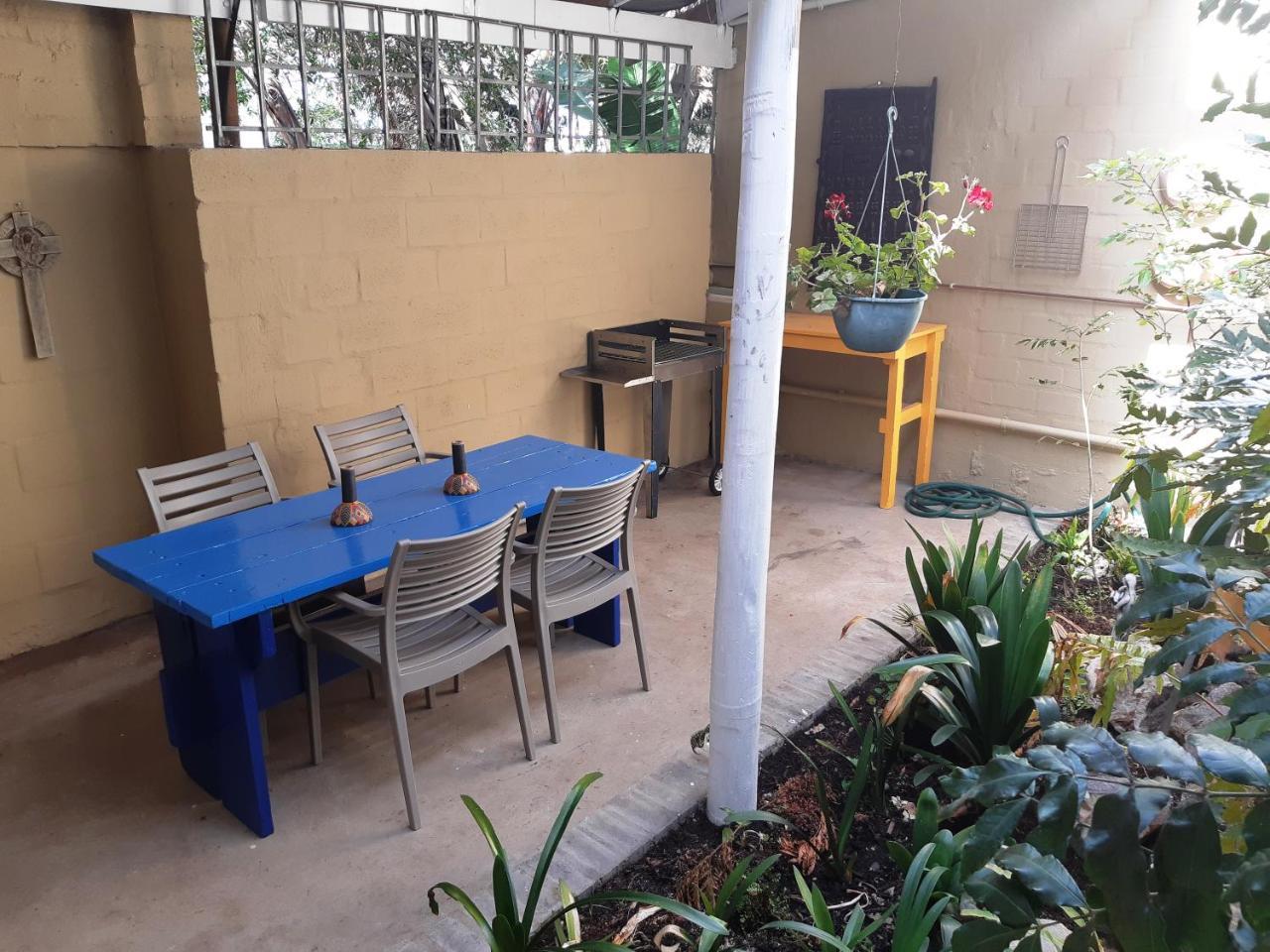 הרמנוס Hornbill House Self Catering Accommodation מראה חיצוני תמונה